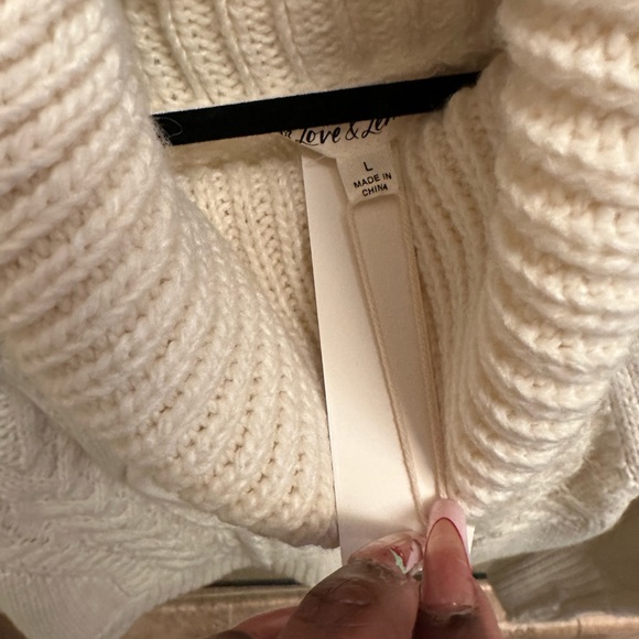 New💕For Love &Lemons Vera Cropped cutout sweater 💕 - Picture 9 of 11